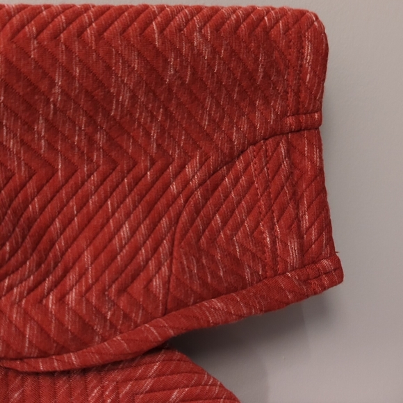 NWT  button snap quilted top - Picture 4 of 5